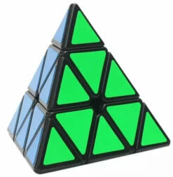 Qiyi Magnetic Pyraminx Black